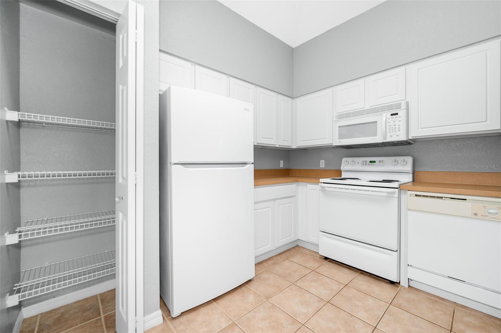 4850 Sw 91st Ter #301 Property Photo 11