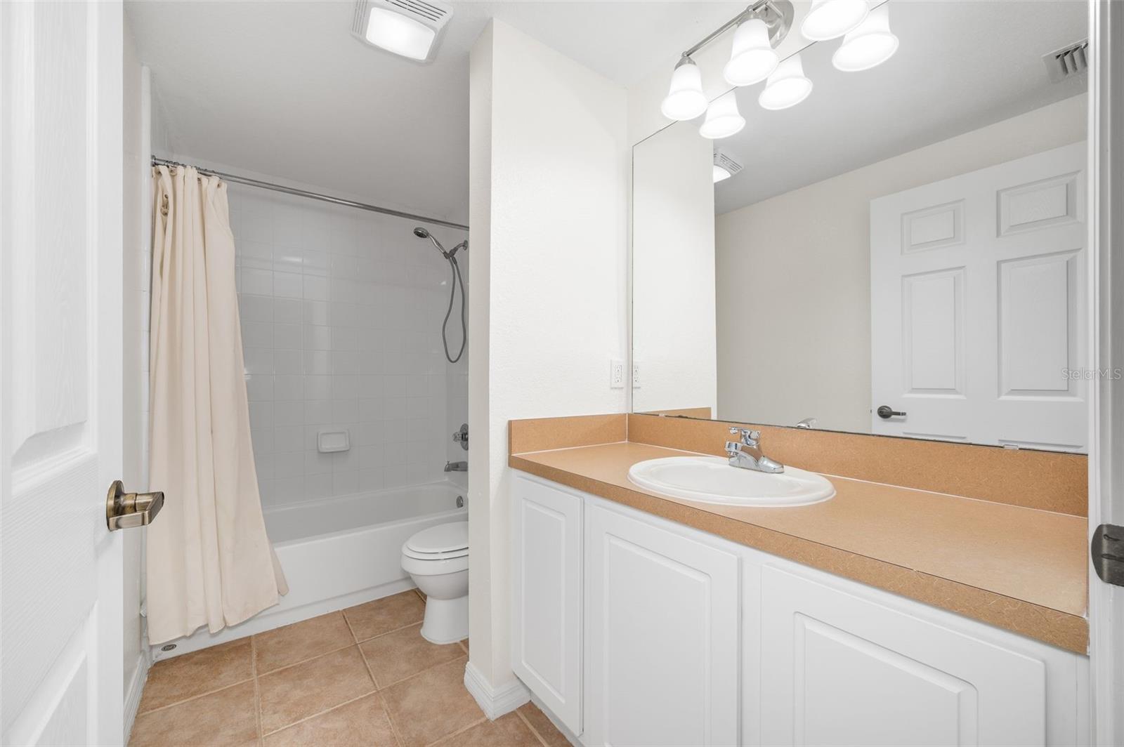 4850 Sw 91st Ter #301 Property Photo 18