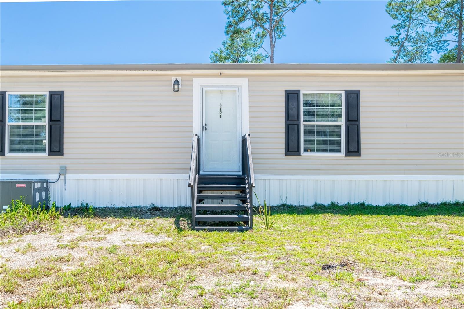 191 Ne 136th Ct Property Photo 4