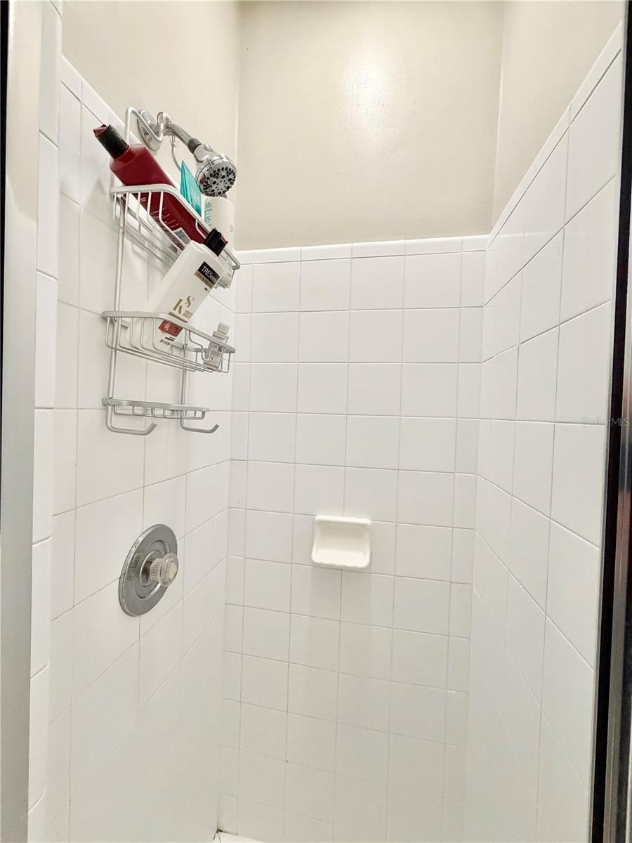 7090 Nw 52nd Ter Property Photo 27