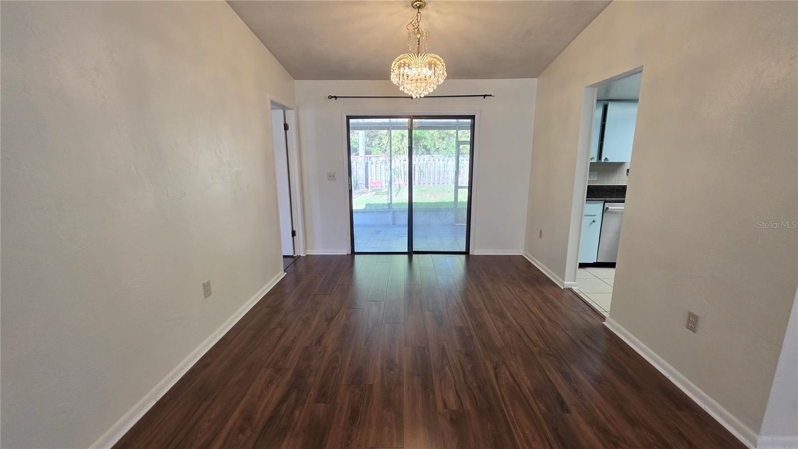 1624 Sw 77th Ter Property Photo 5