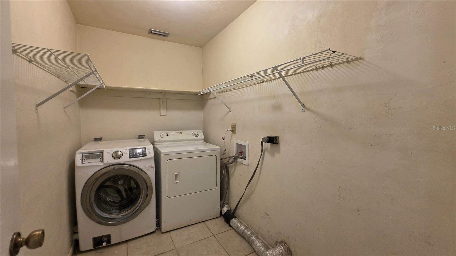 1624 Sw 77th Ter Property Photo 19