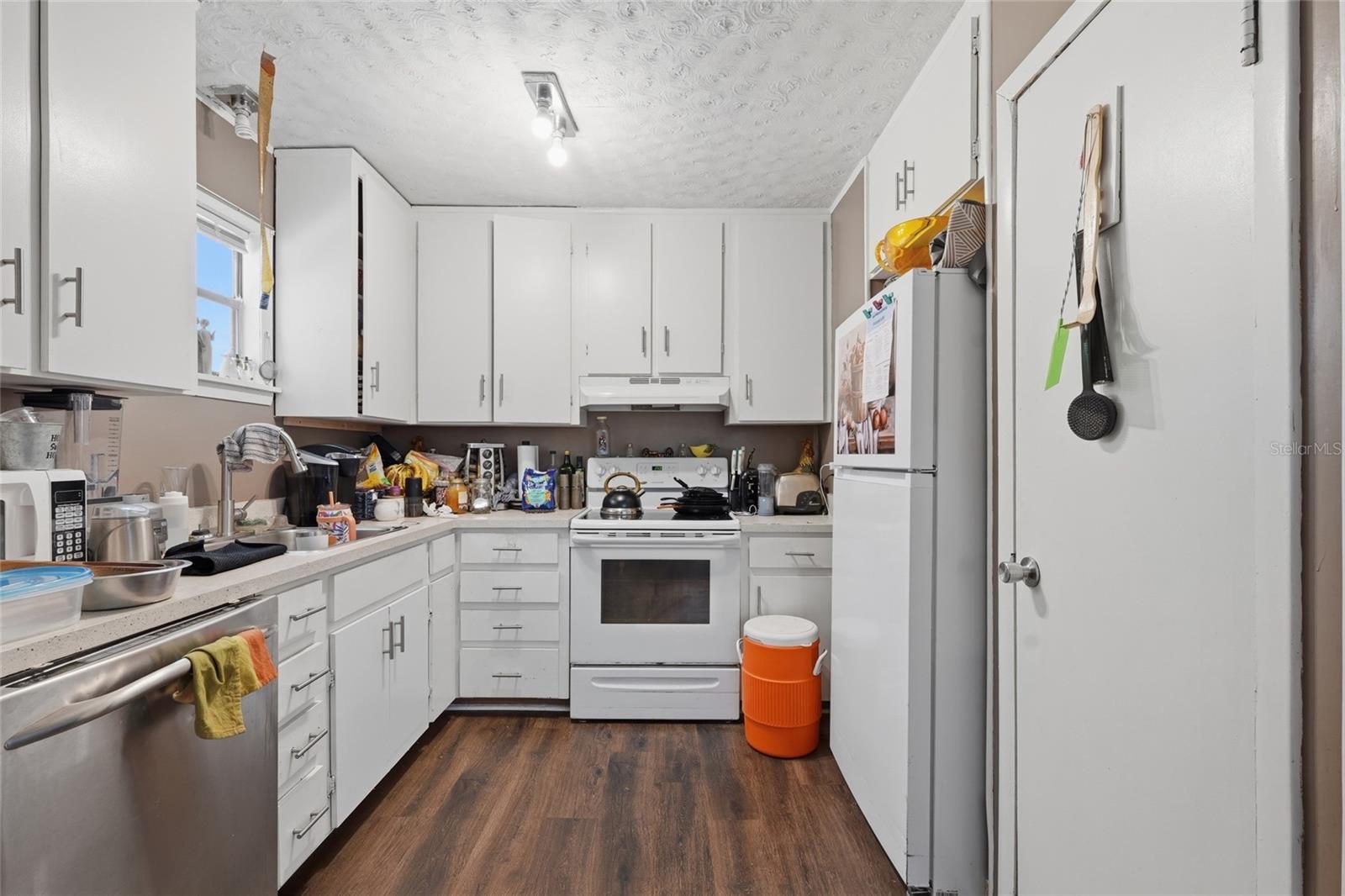 665 Se Heron St Property Photo 23