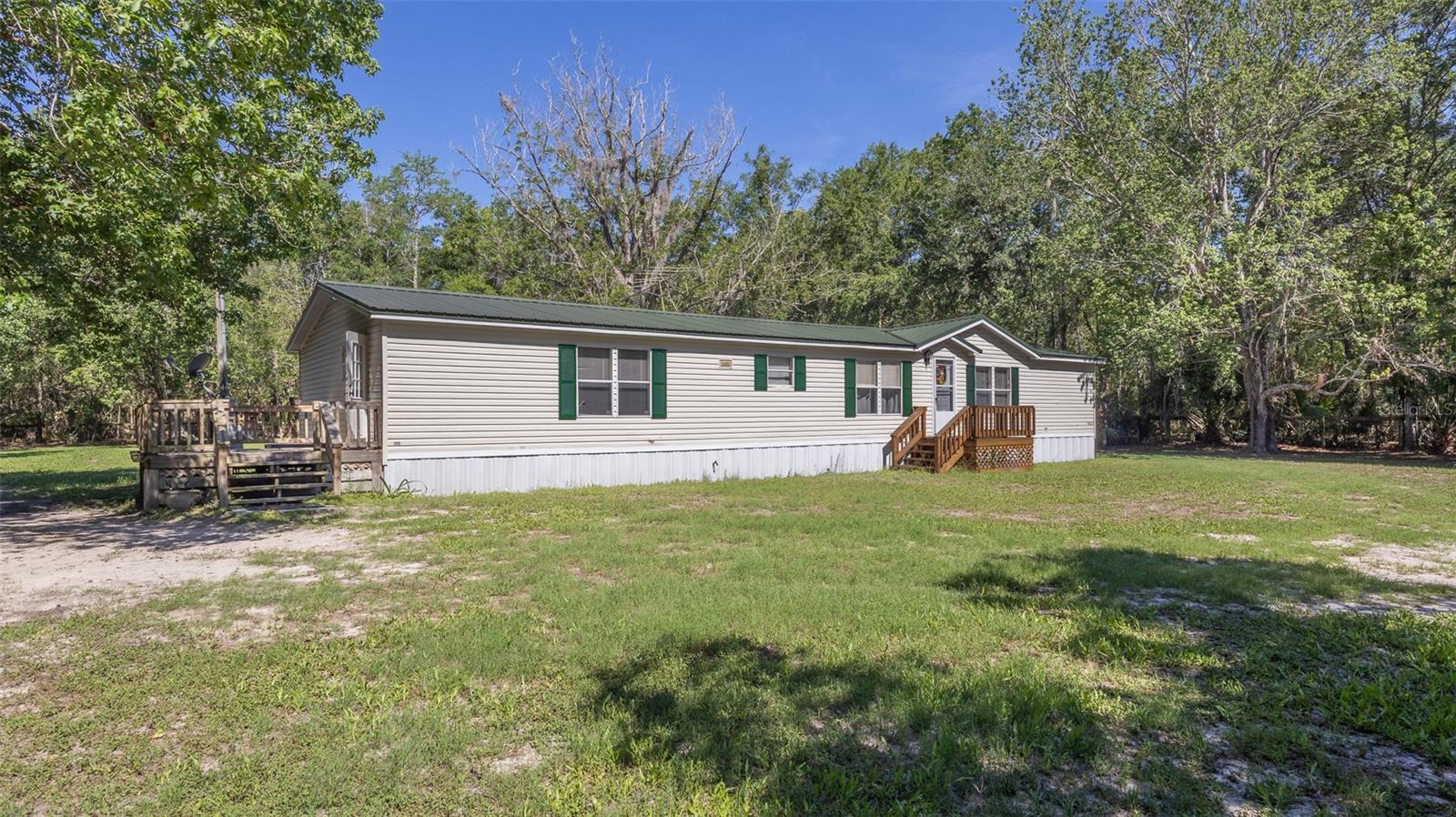 17824 Ne 143rd Ter Property Photo 4
