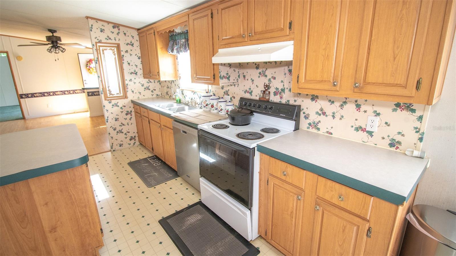17824 Ne 143rd Ter Property Photo 13