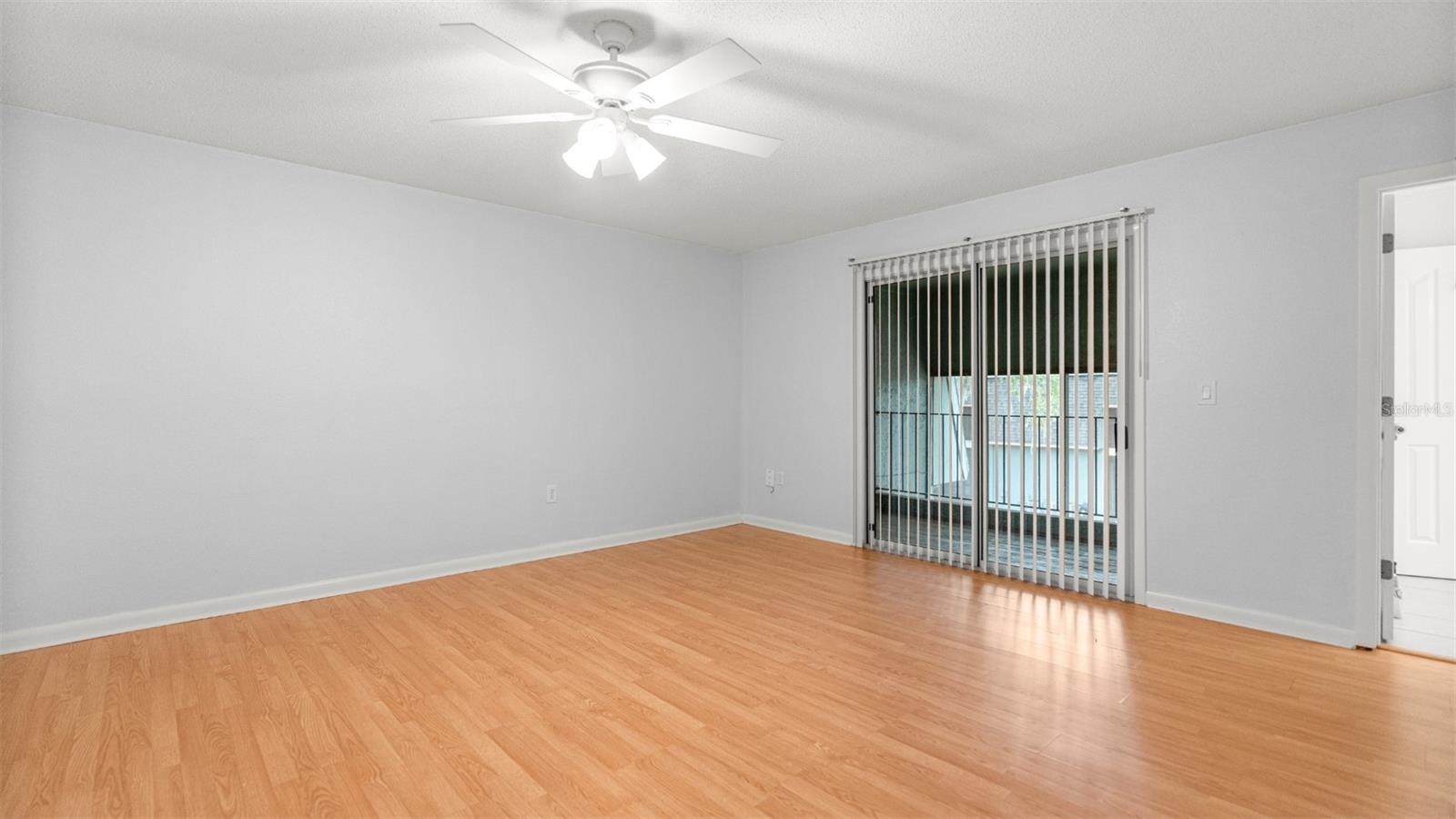 501 Sw 75th St #b5 Property Photo 14
