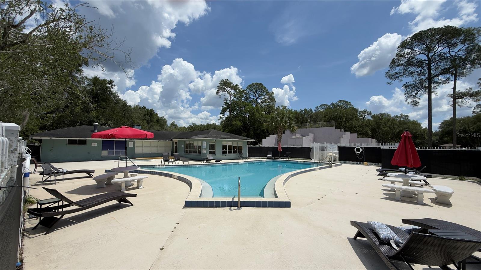 501 Sw 75th St #b5 Property Photo 37