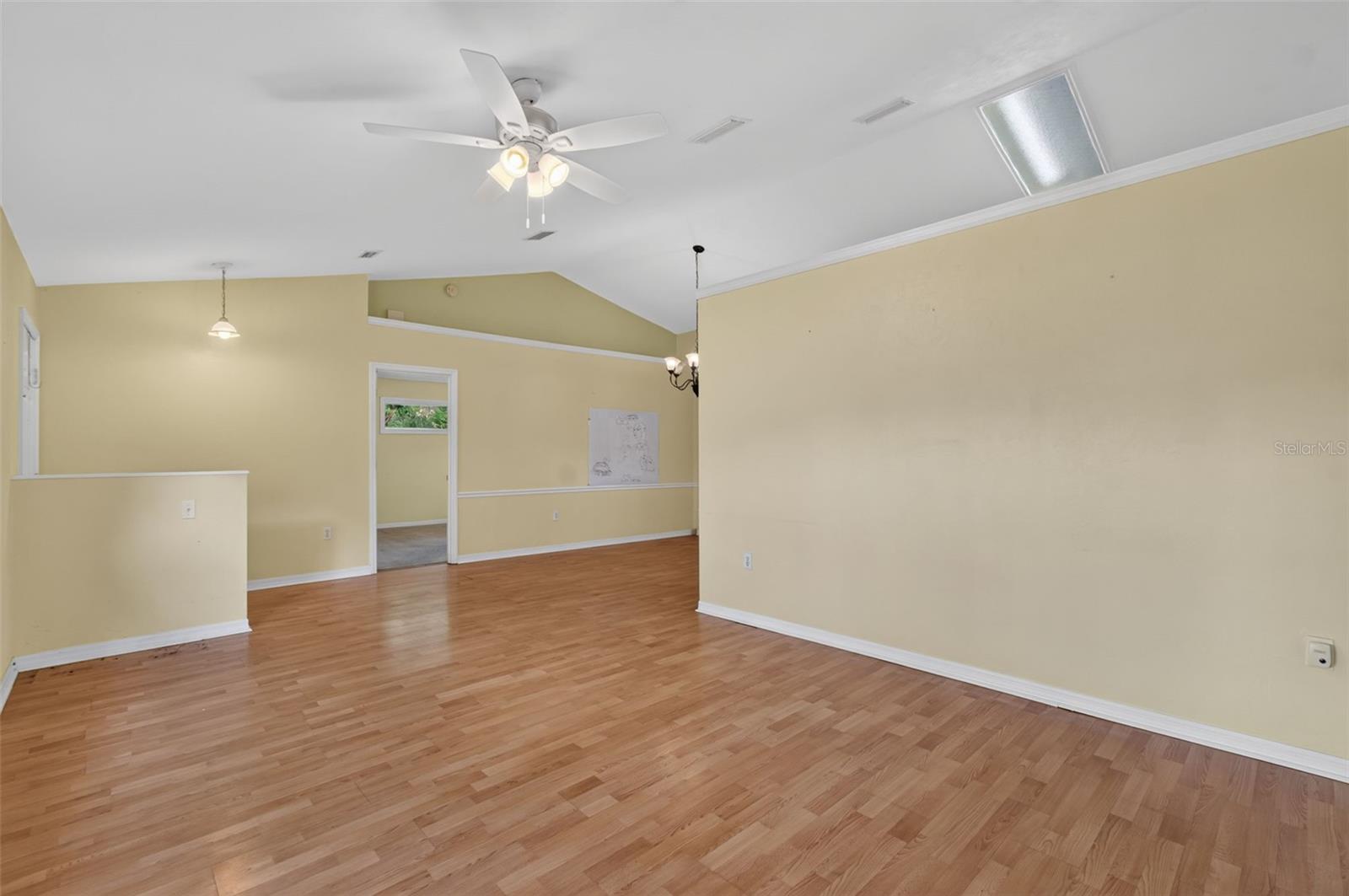 7605 Sw 51st Blvd Property Photo 11