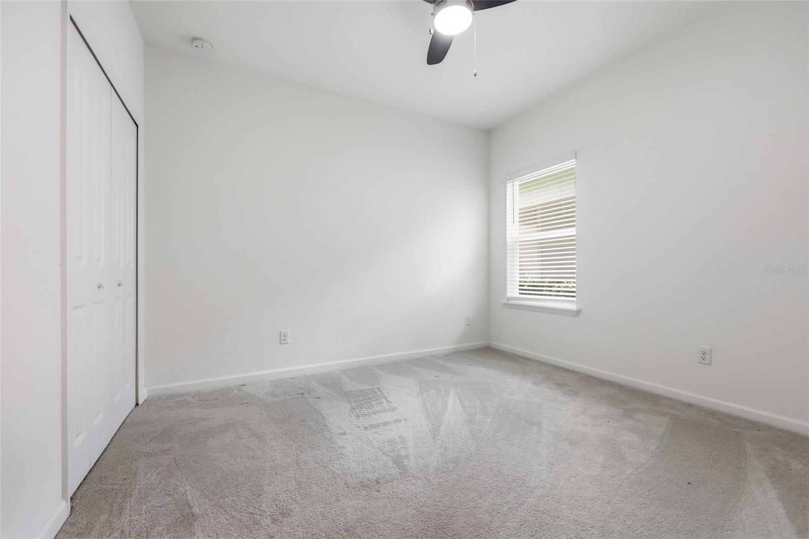 2208 Nw 89th Way Property Photo 6