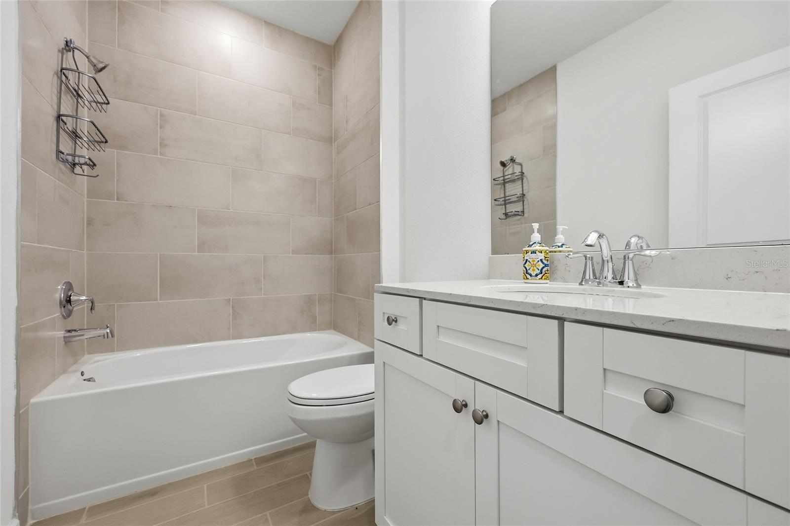 2208 Nw 89th Way Property Photo 8