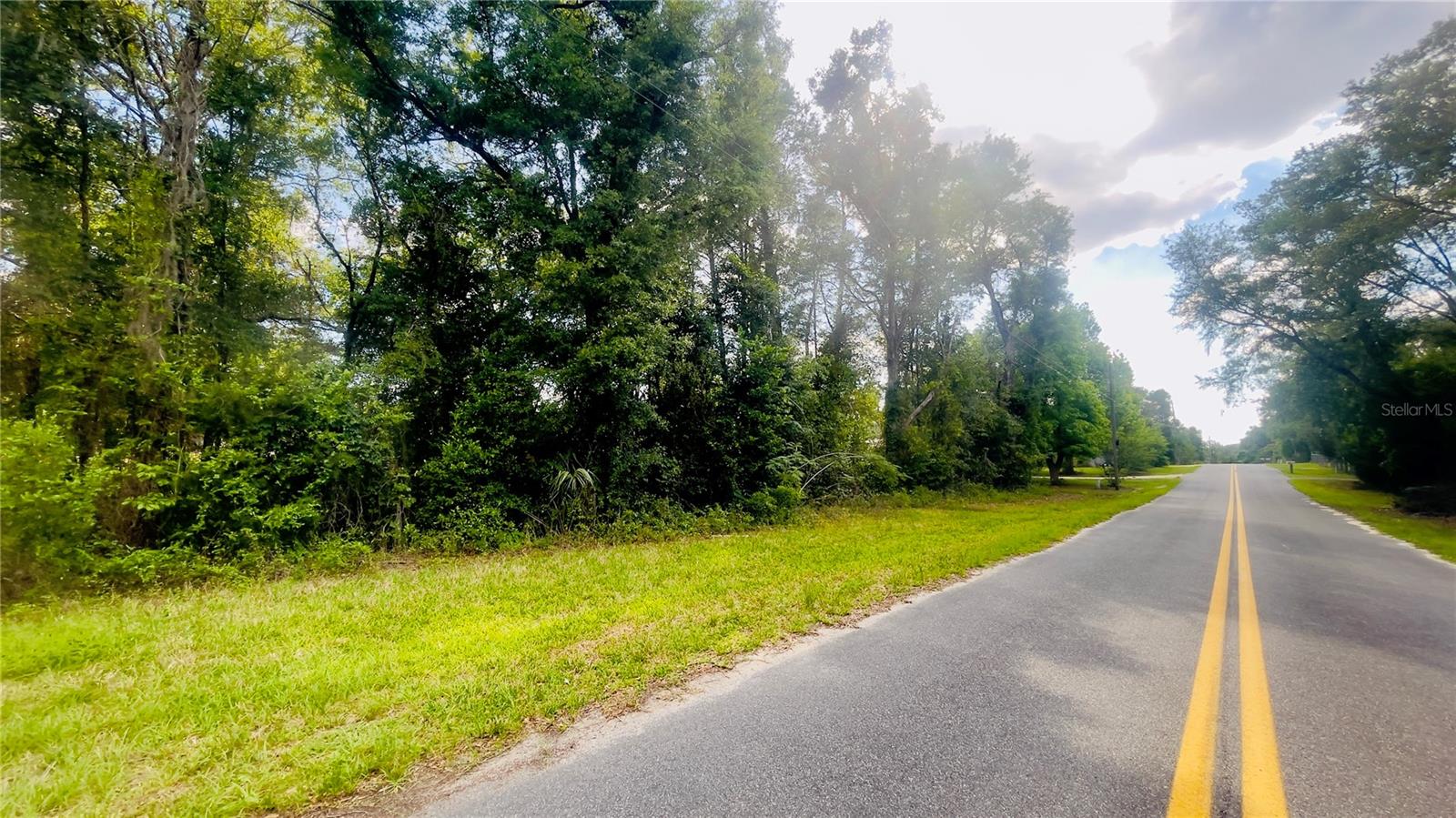 Lot 1 Ne 66th Ln Property Photo 1