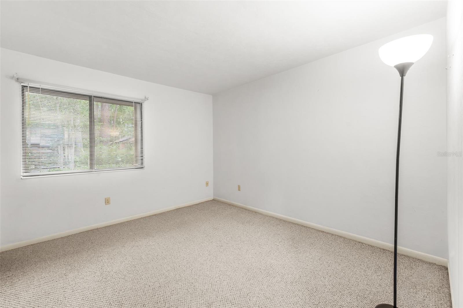 2355 Nw 45th Ln Property Photo 18