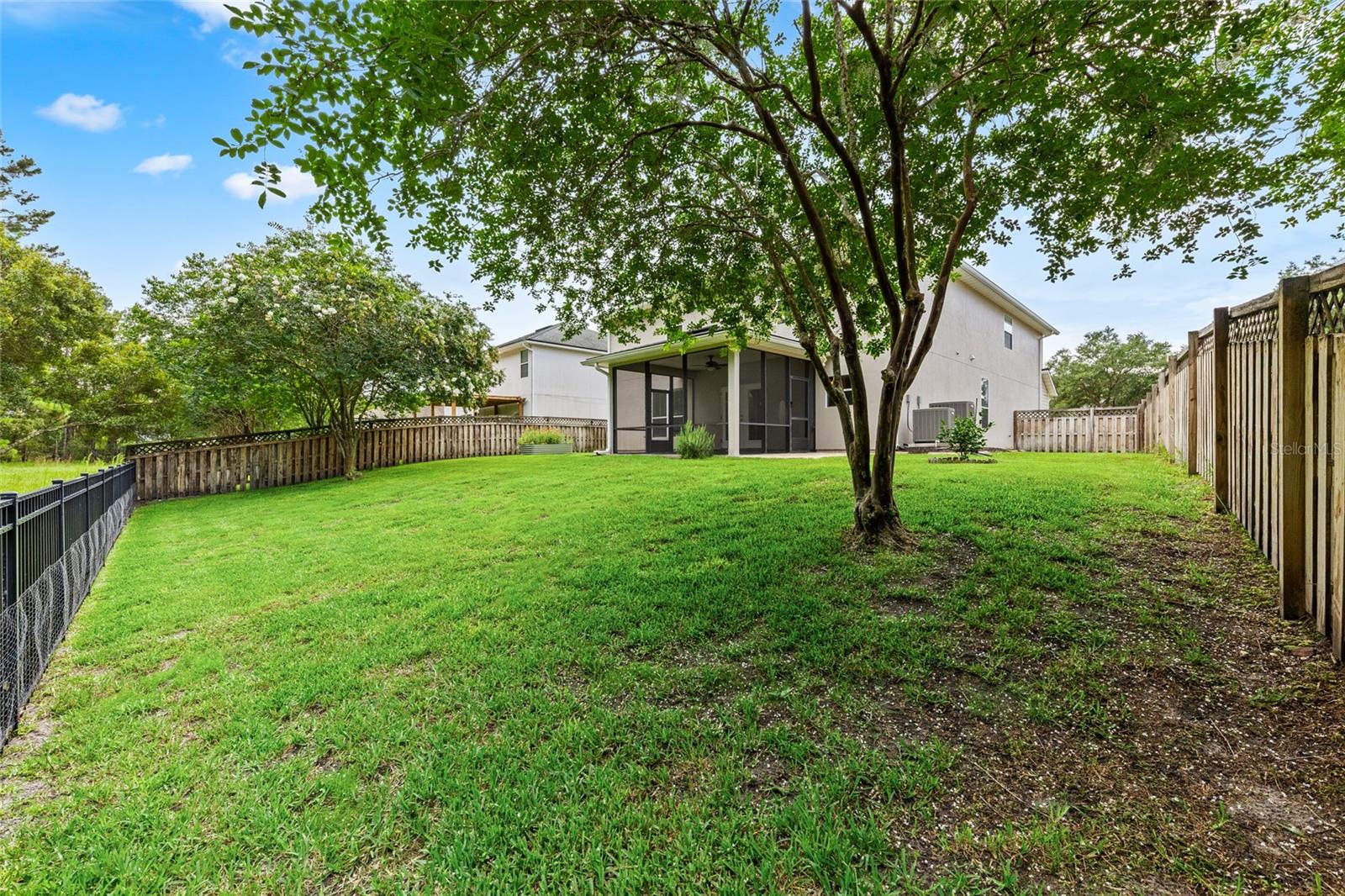 741 Flowers Street Property Photo 15