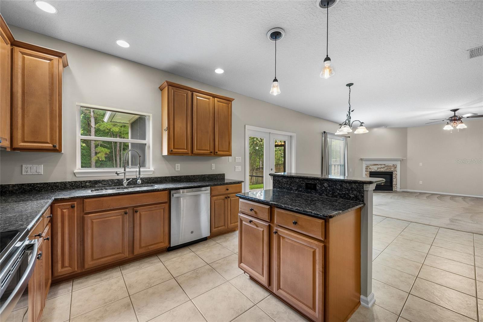 741 Flowers Street Property Photo 26