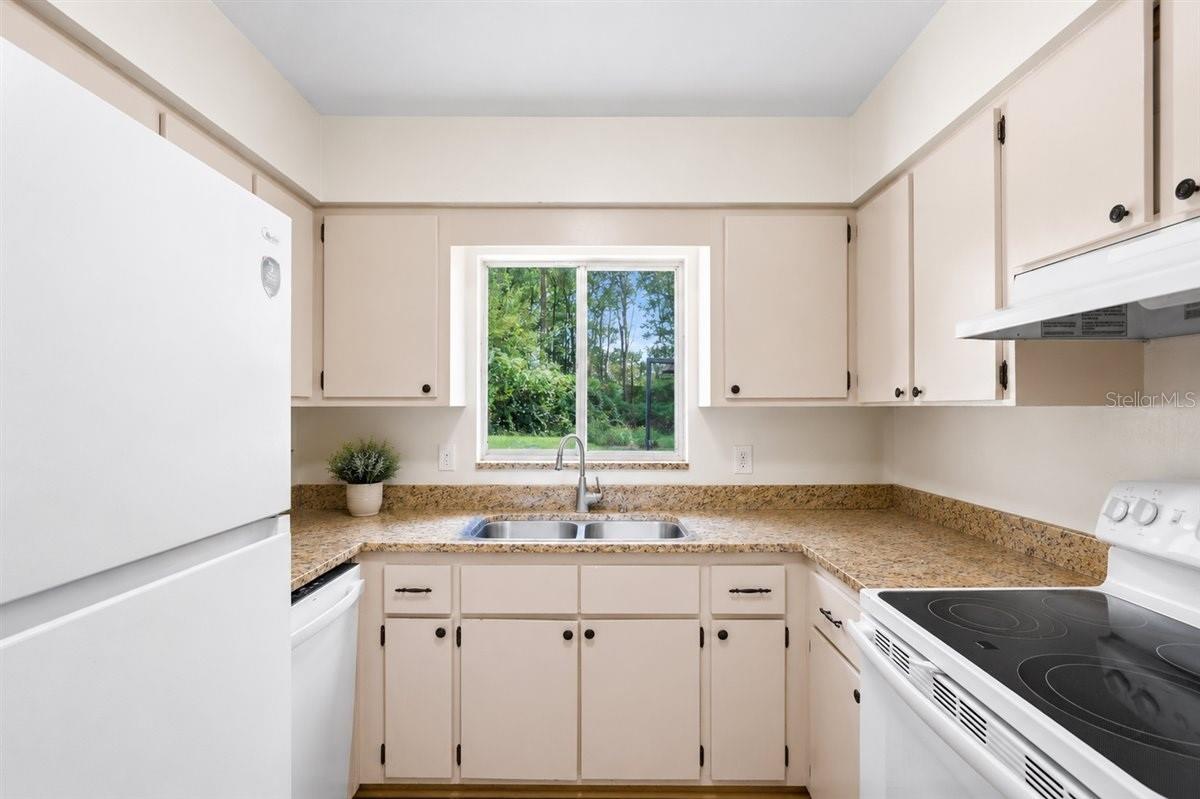 10803 Sw 92nd Pl Property Photo 14