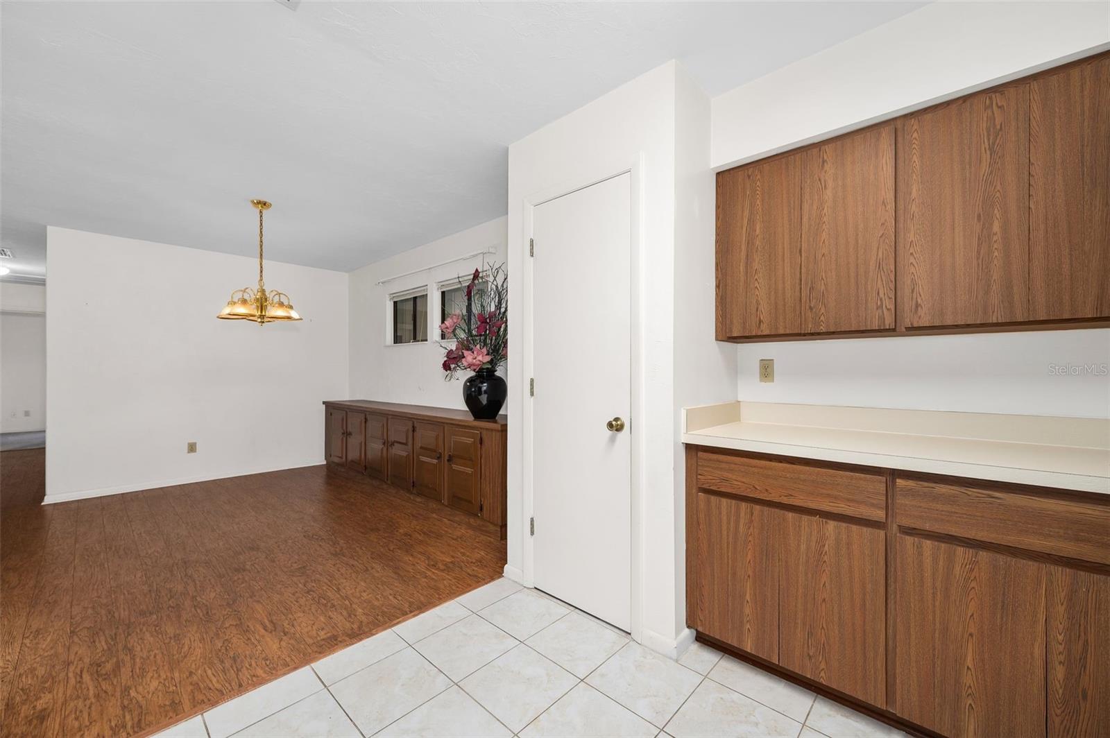 8496 Nw 37th Ter Property Photo 12