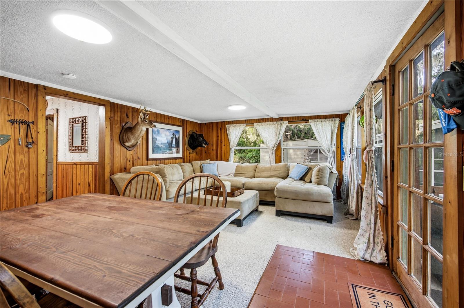 1847 State Road 20 Property Photo 18