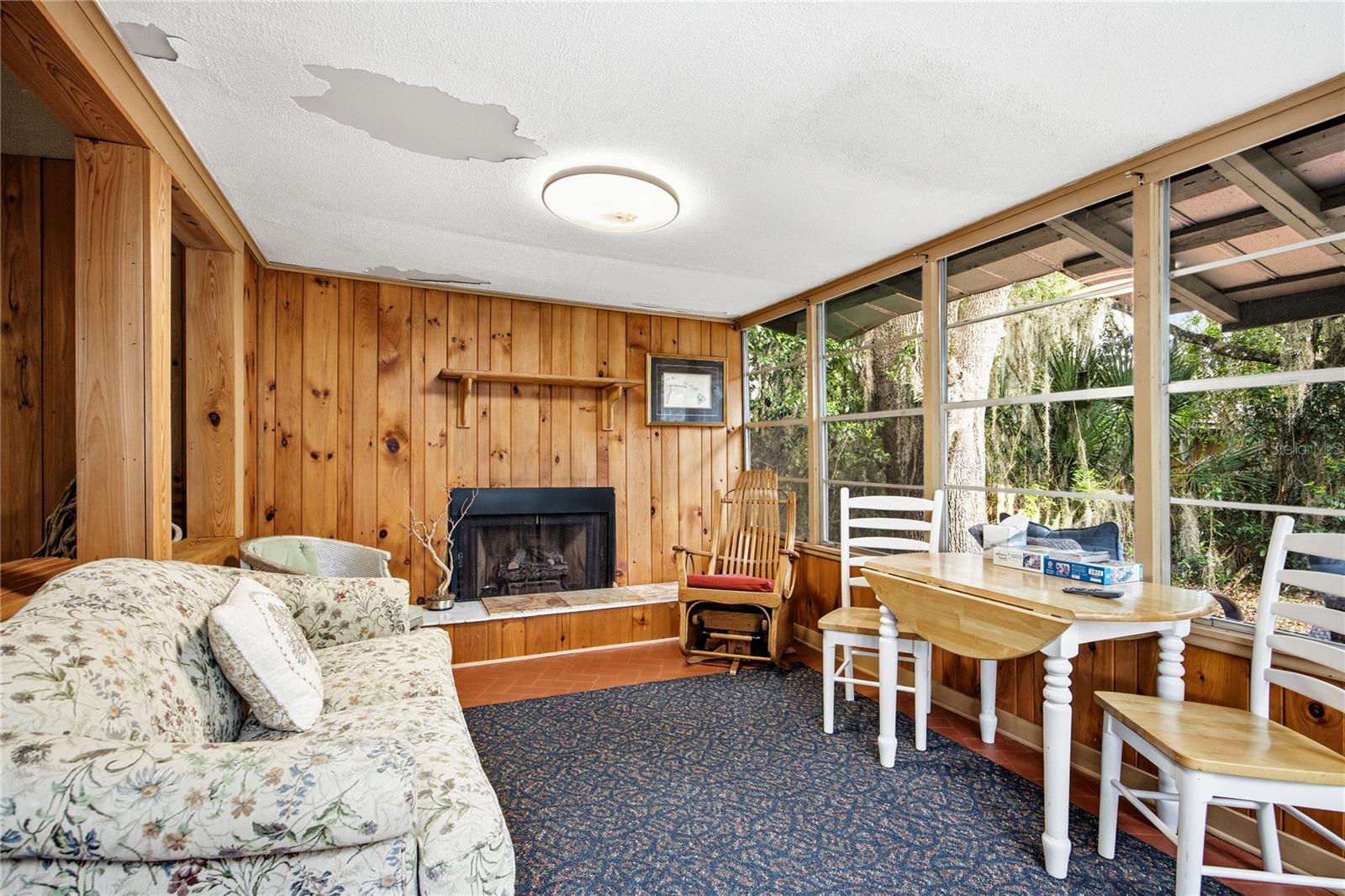 1847 State Road 20 Property Photo 30