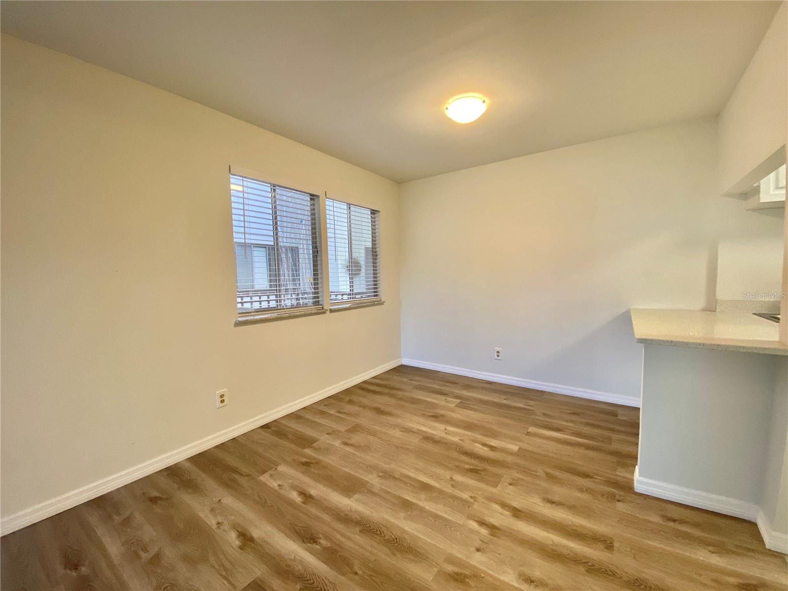 6519 W Newberry Rd #1211 Property Photo 5