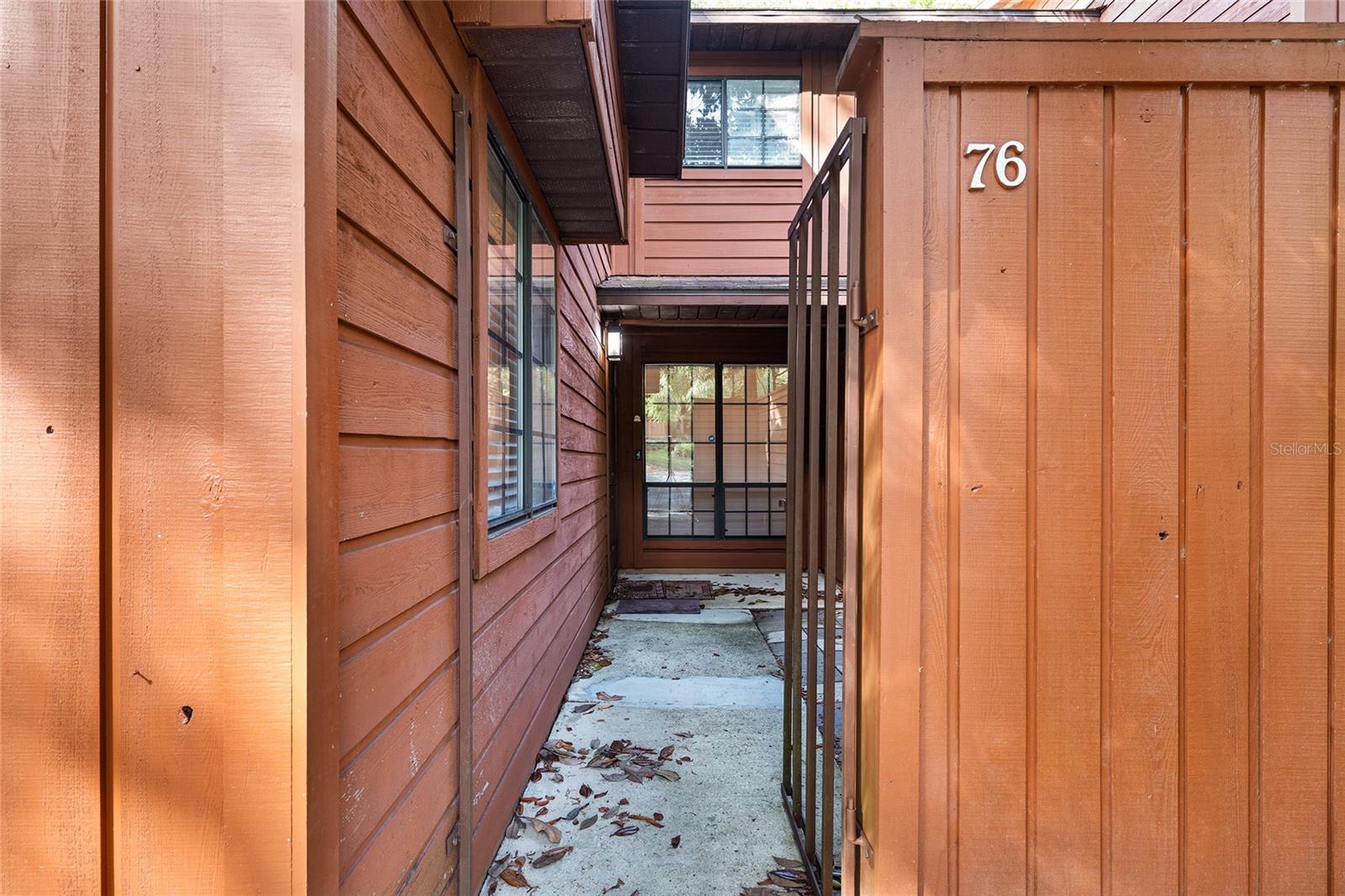 900 Sw 62nd Blvd #l76 Property Photo 5