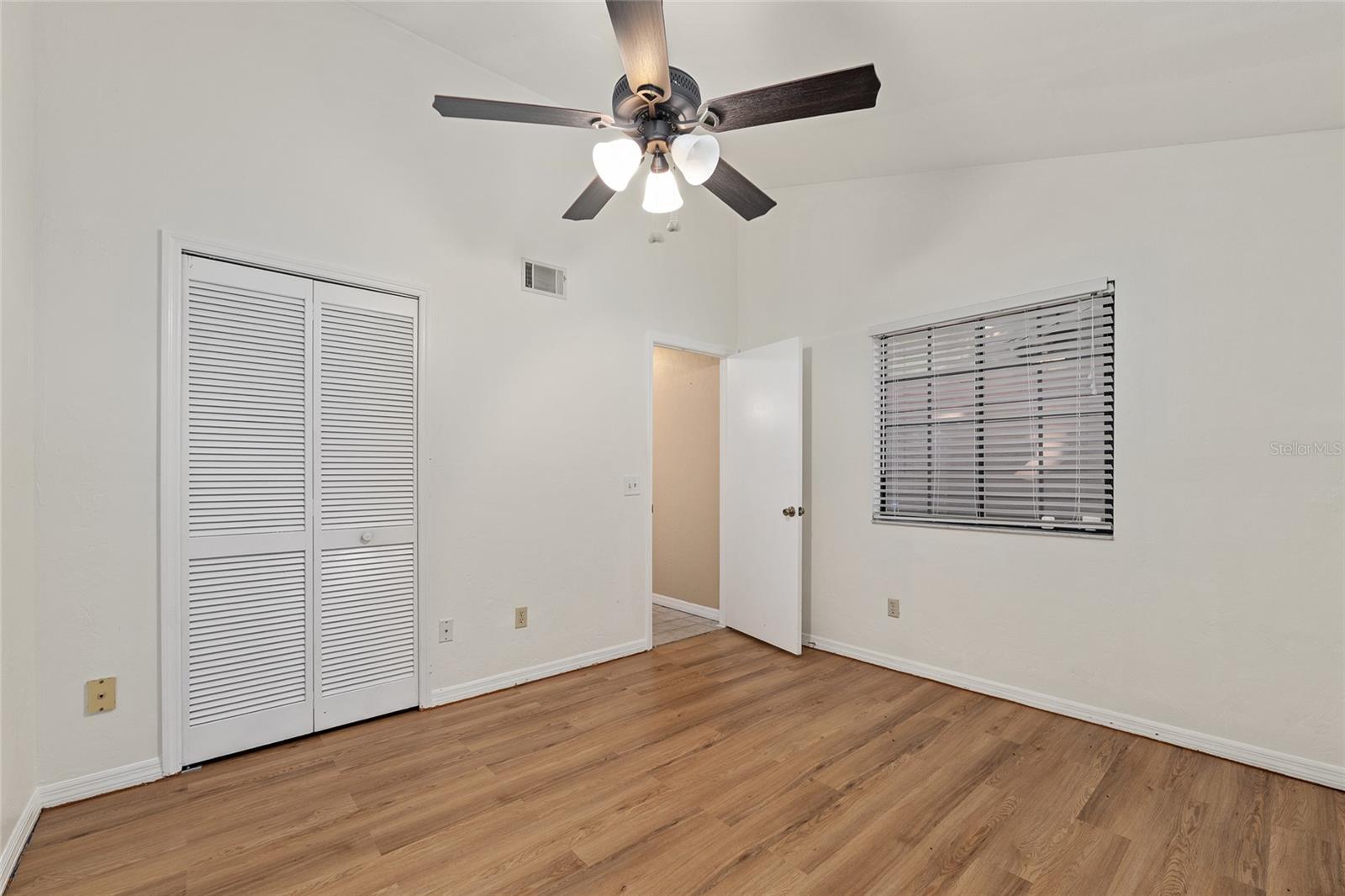 900 Sw 62nd Blvd #l76 Property Photo 25