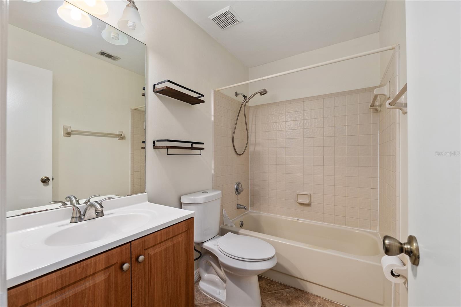900 Sw 62nd Blvd #l76 Property Photo 33