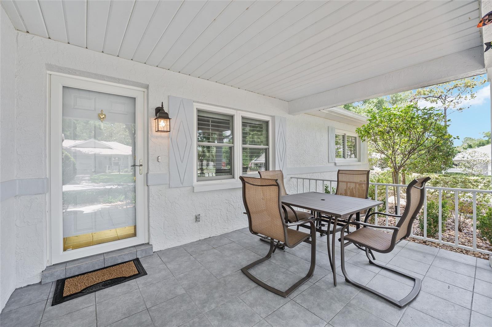 9820 Sw 89th Ter #e Property Photo 22