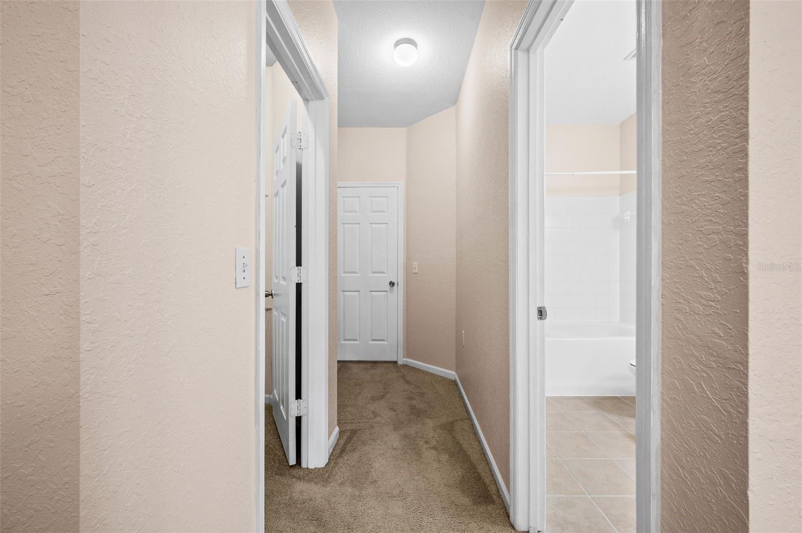 5065 Nw 45th Rd #102 Property Photo 18