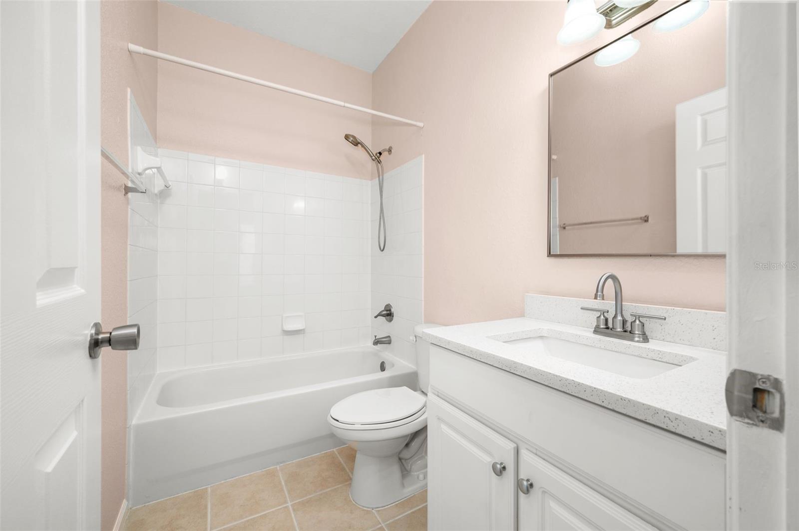 5065 Nw 45th Rd #102 Property Photo 27