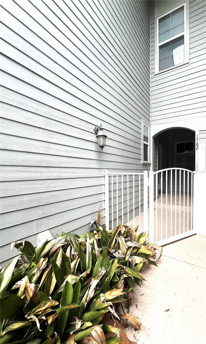 1762 Nw 34th St #2 Property Photo 3