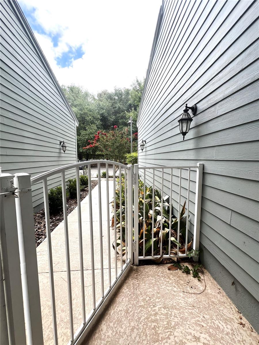 1762 Nw 34th St #2 Property Photo 4