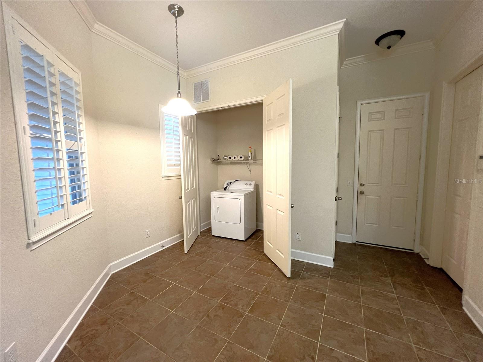 1762 Nw 34th St #2 Property Photo 9