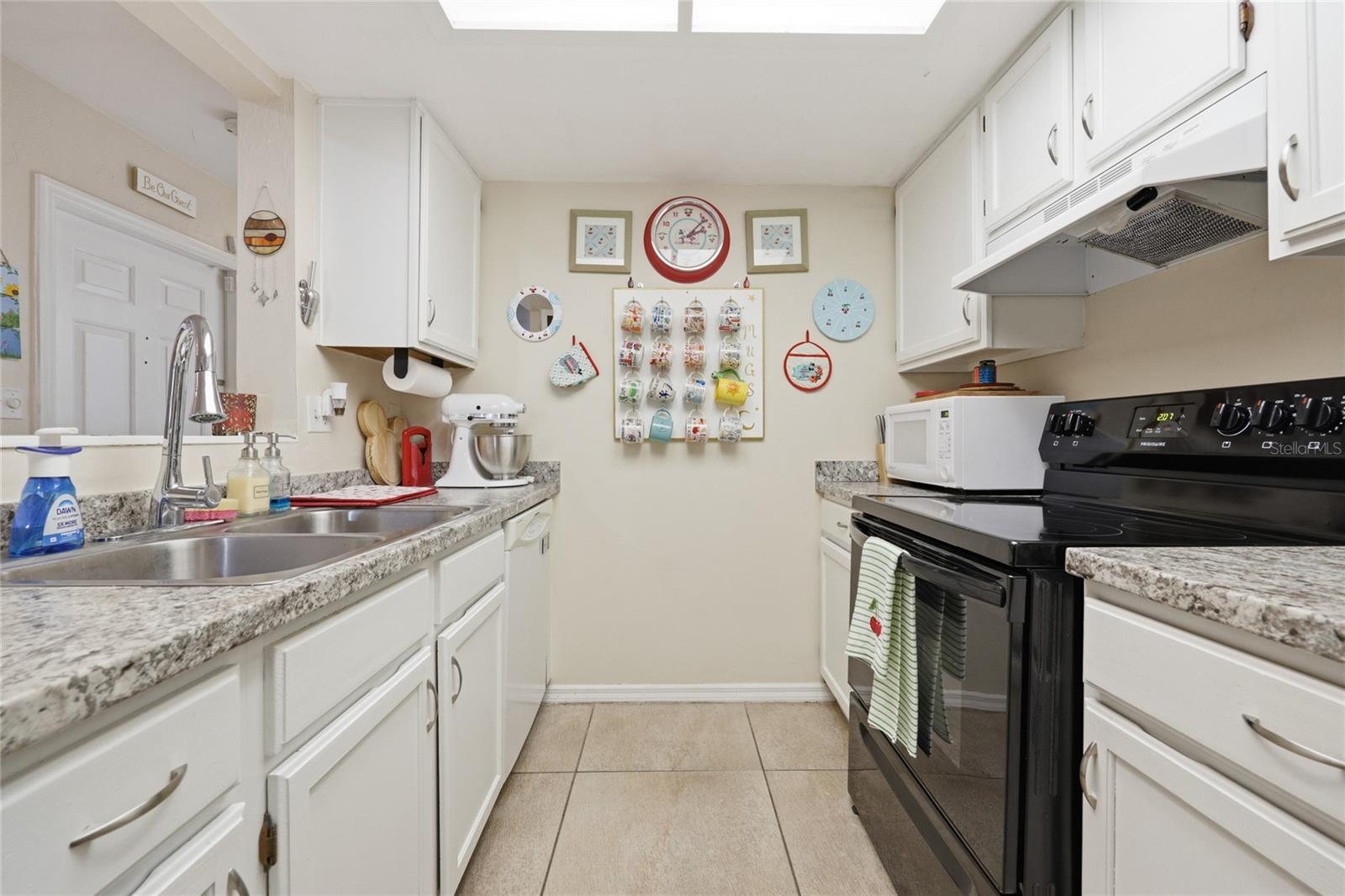920 Sw 55th Ter Property Photo 16