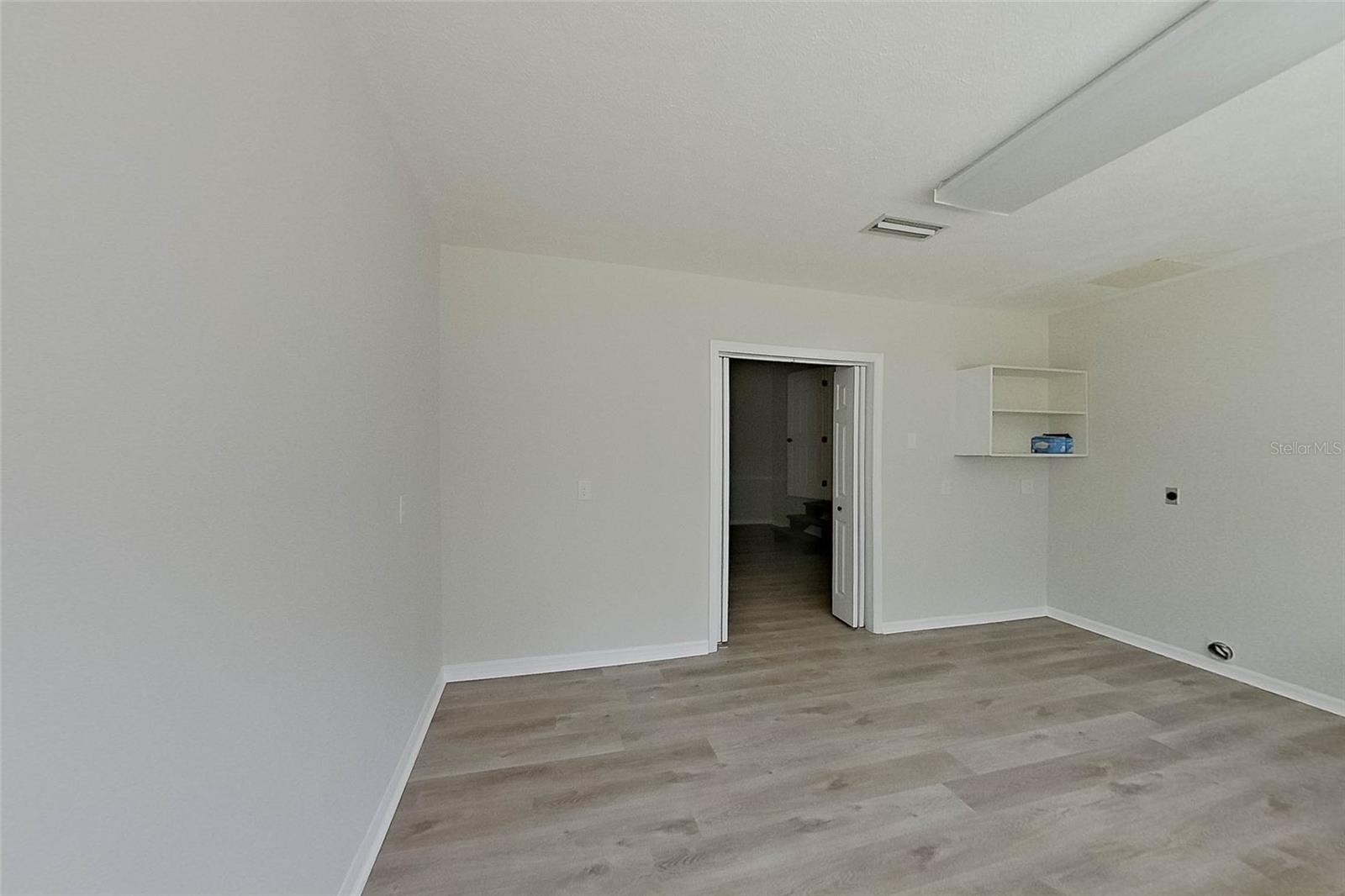 6249 Lake Dr Property Photo 15