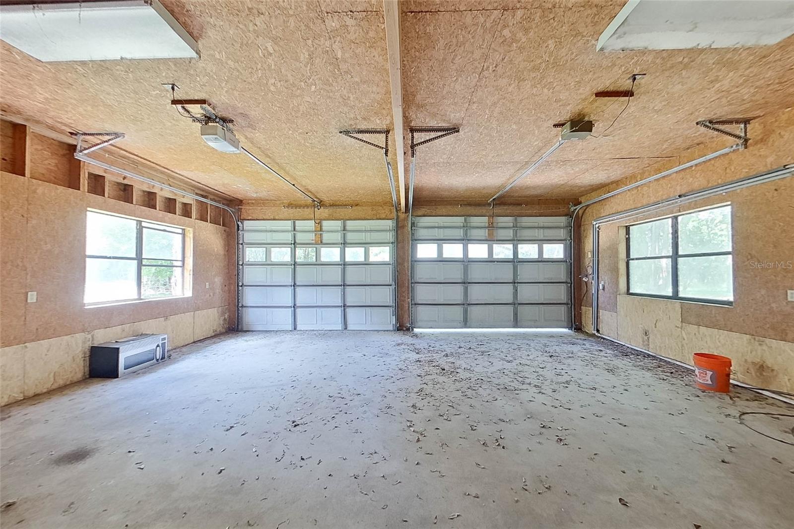 6249 Lake Dr Property Photo 35