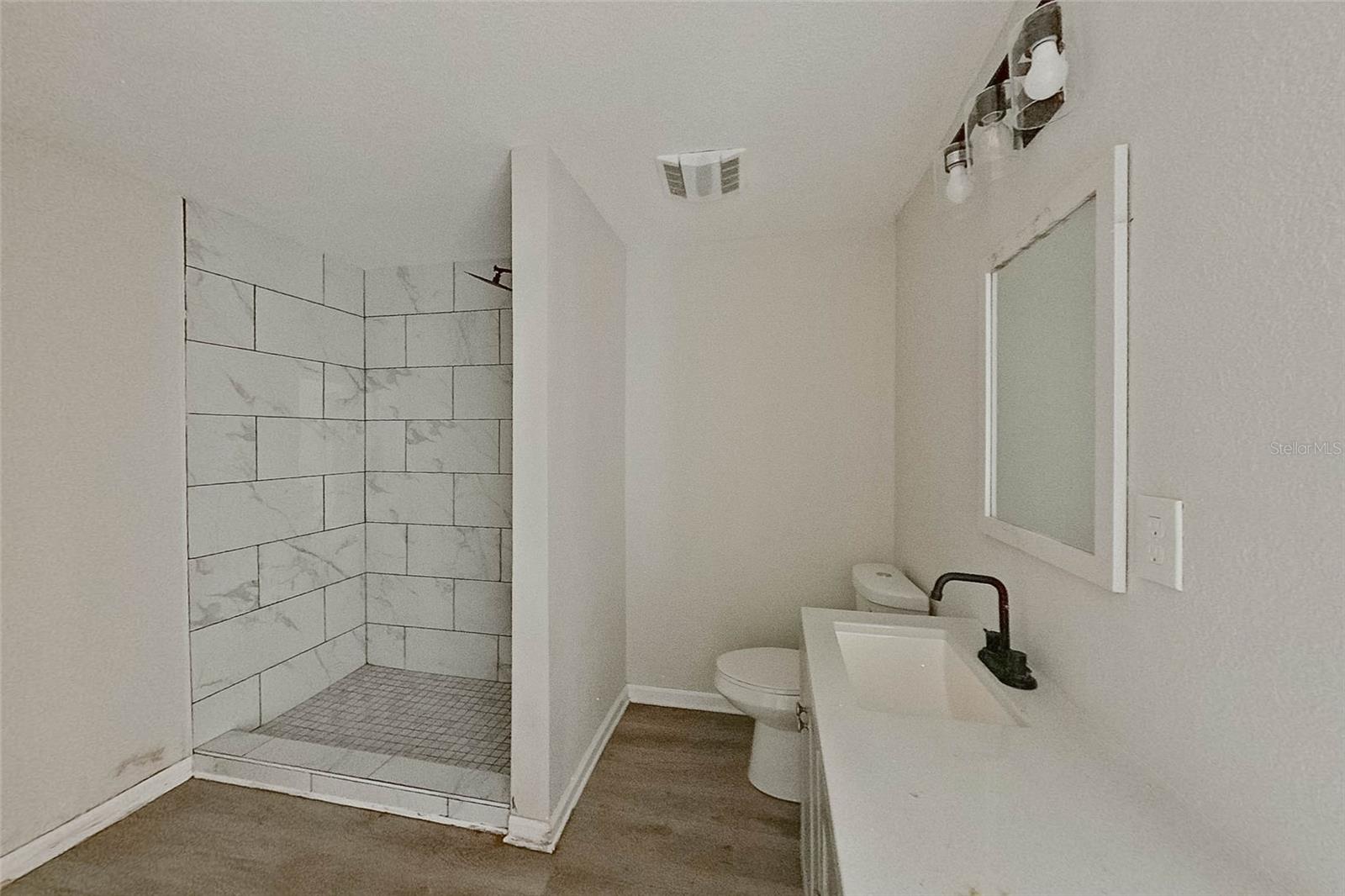 6249 Lake Dr Property Photo 61