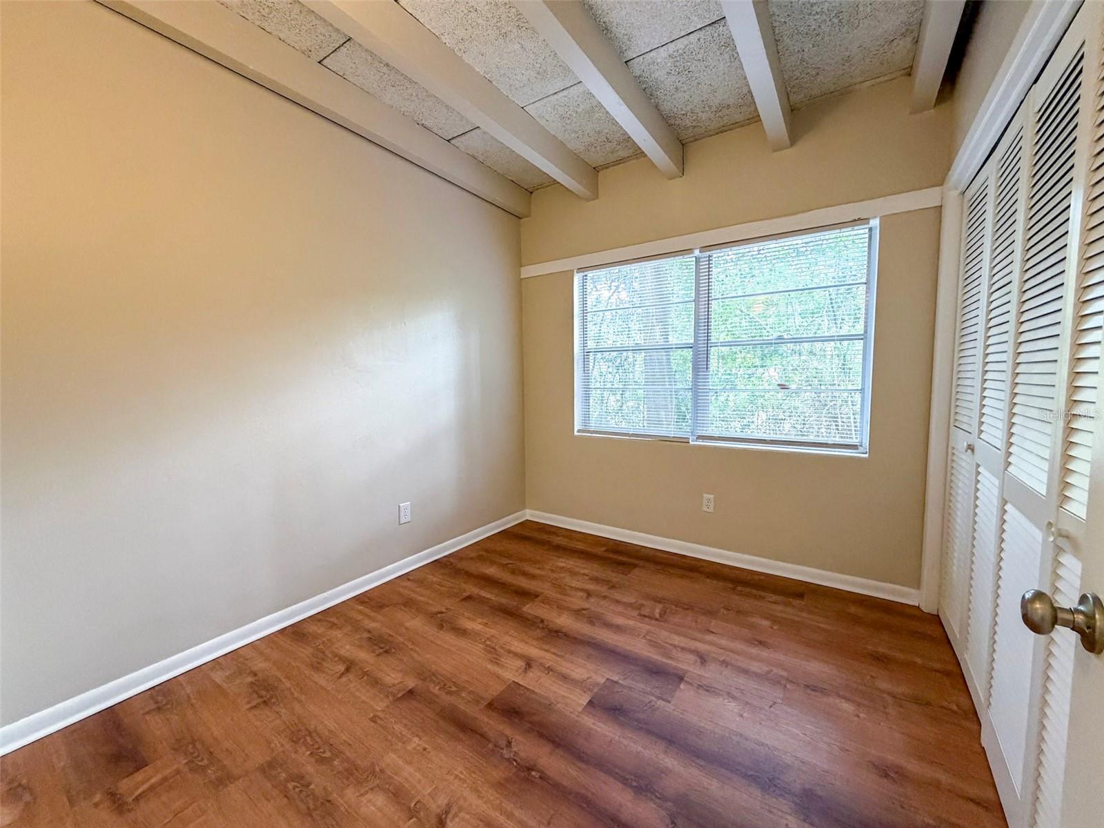 219 Nw 3rd Ave #b Property Photo 13