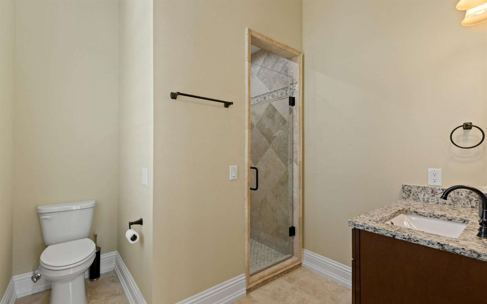 537 Sw Windsor Dr Property Photo 56