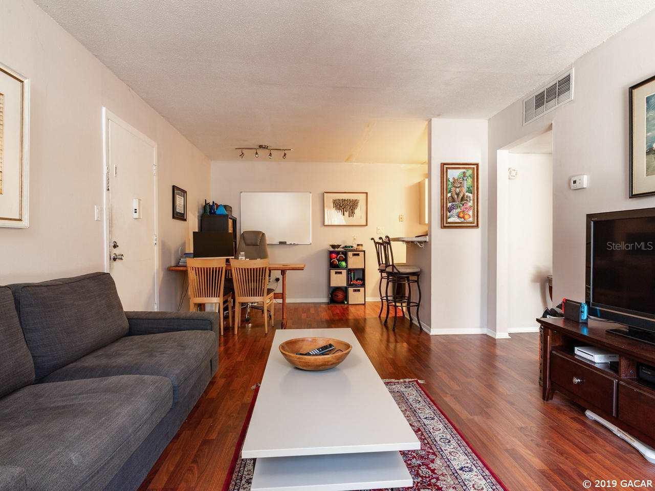 1700 Sw 16th Ct #d-27 Property Photo 6