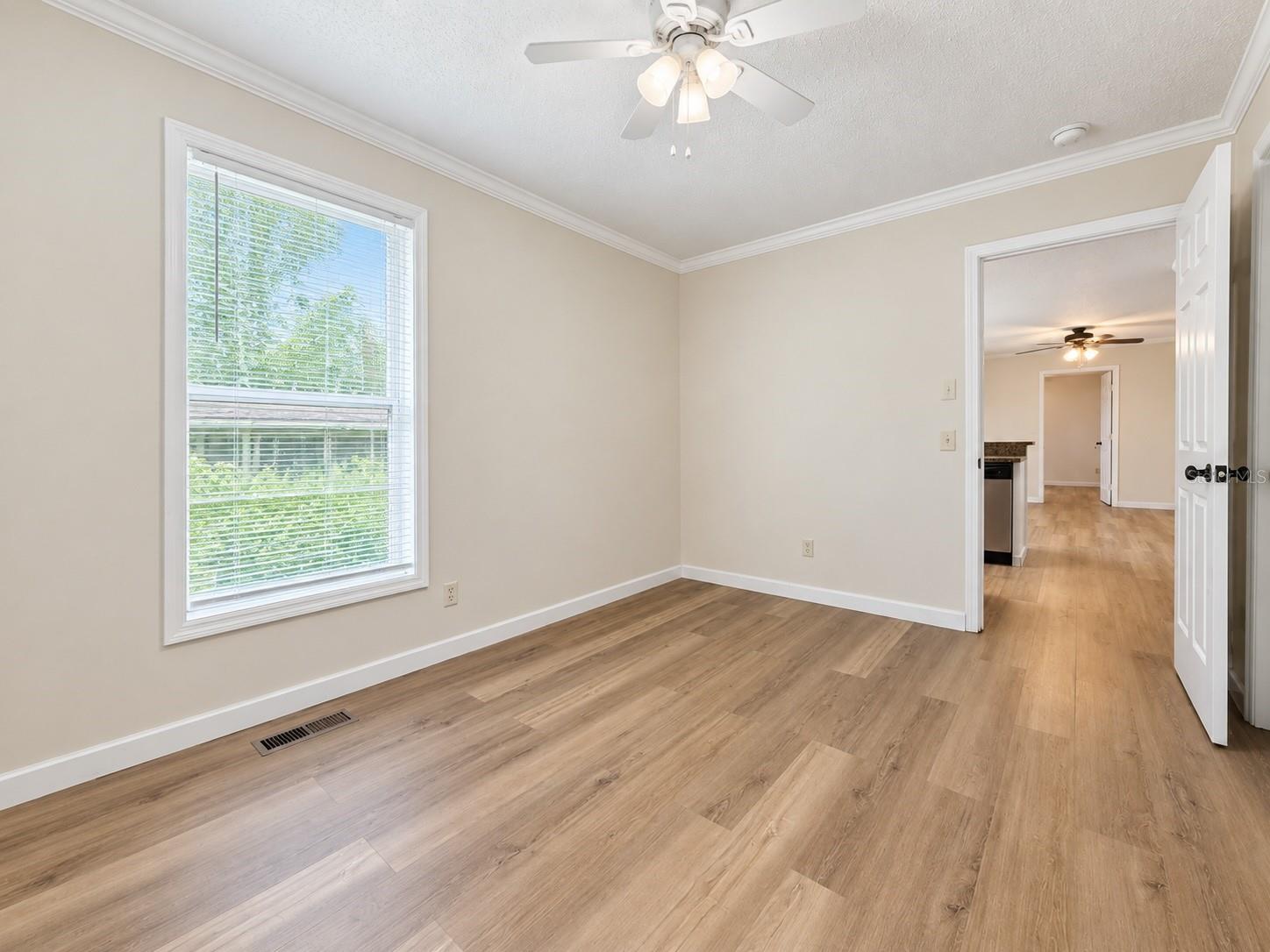 2905 Sw Archer Rd #4019 Property Photo 8