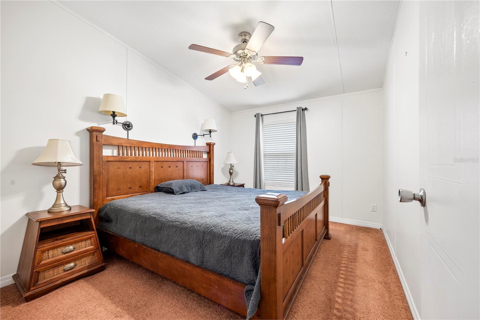 1366 Sw Central Ter Property Photo 17