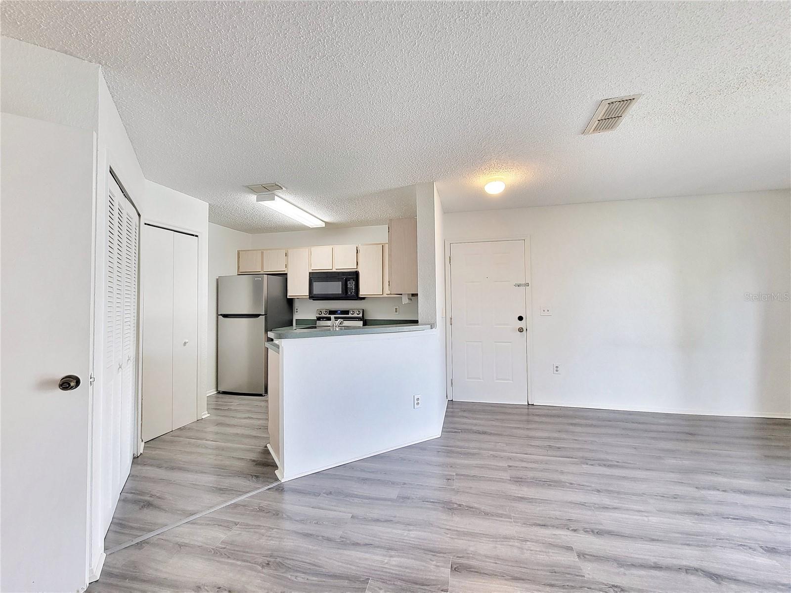 3705 Sw 27th St #818 Property Photo 13
