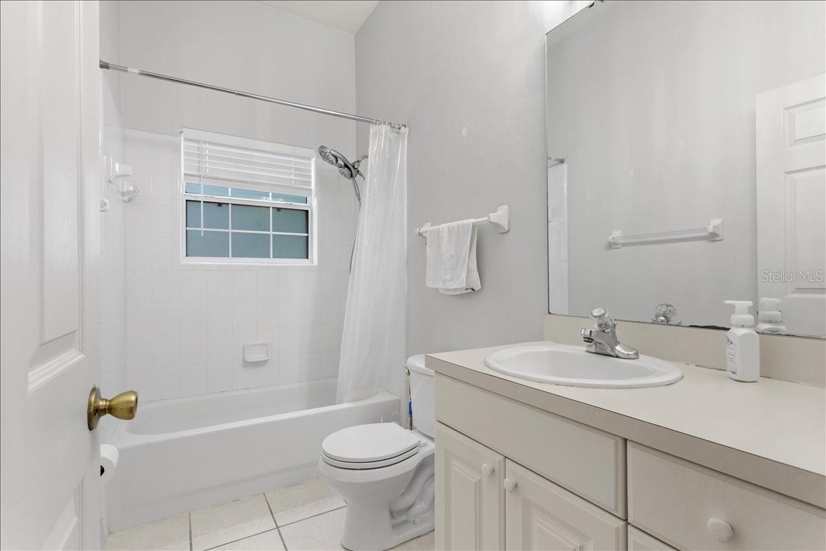 5514 Nw 78th Ln Property Photo 24