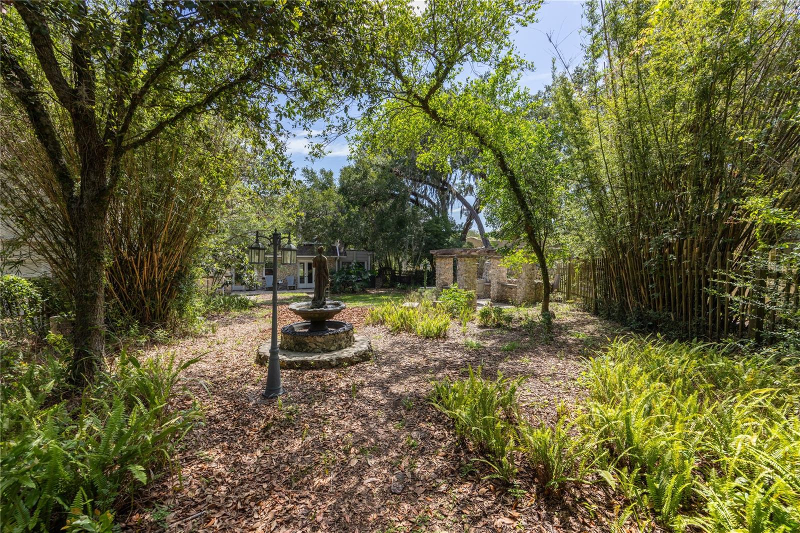 720 Ne Boulevard Property Photo 48