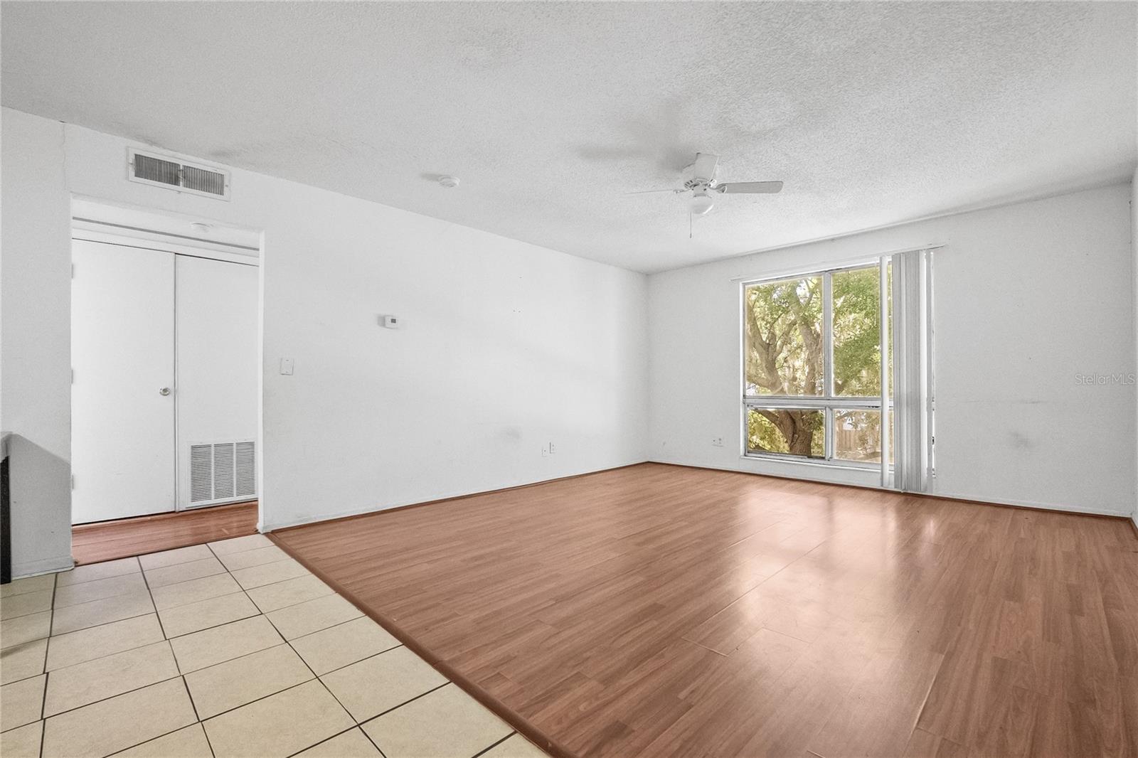 1700 Sw 16th Ct #j24 Property Photo 6
