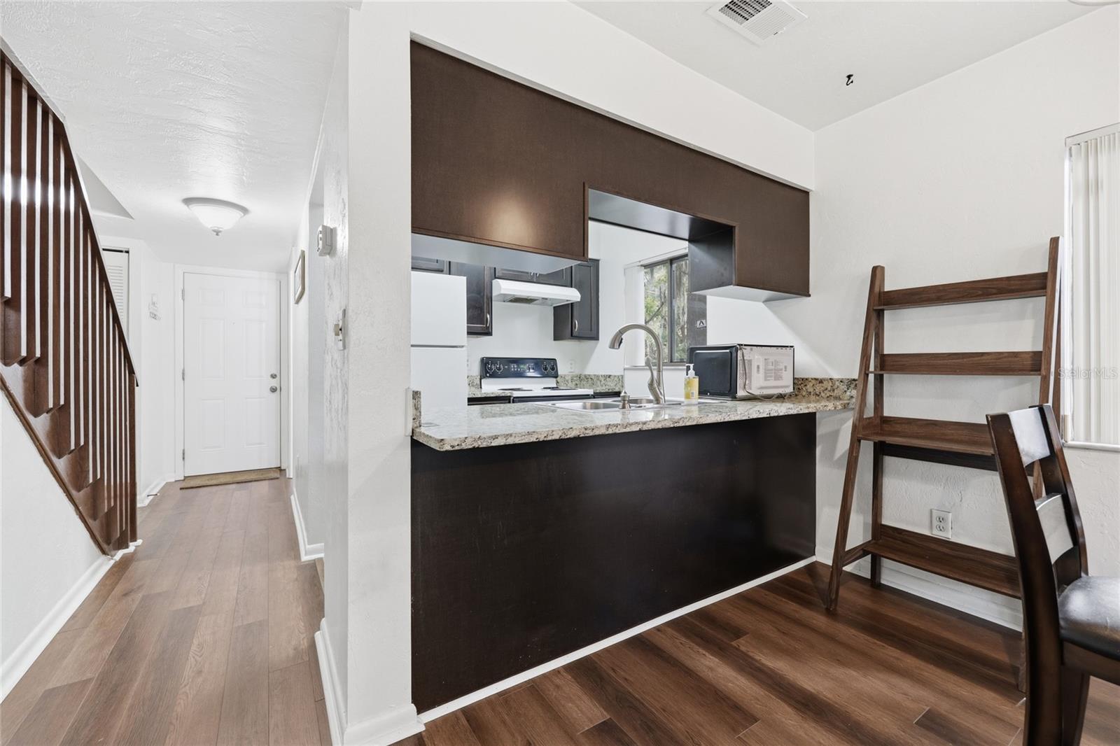 3600 Sw 19th Ave #5d Property Photo 14