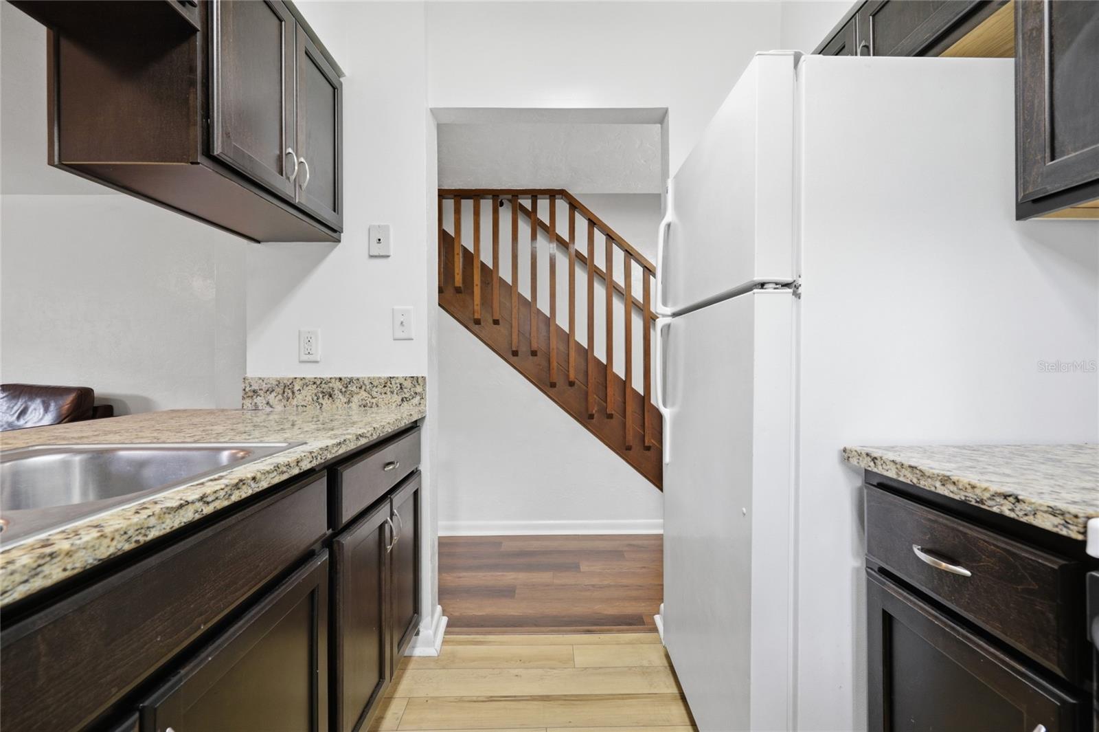 3600 Sw 19th Ave #5d Property Photo 16