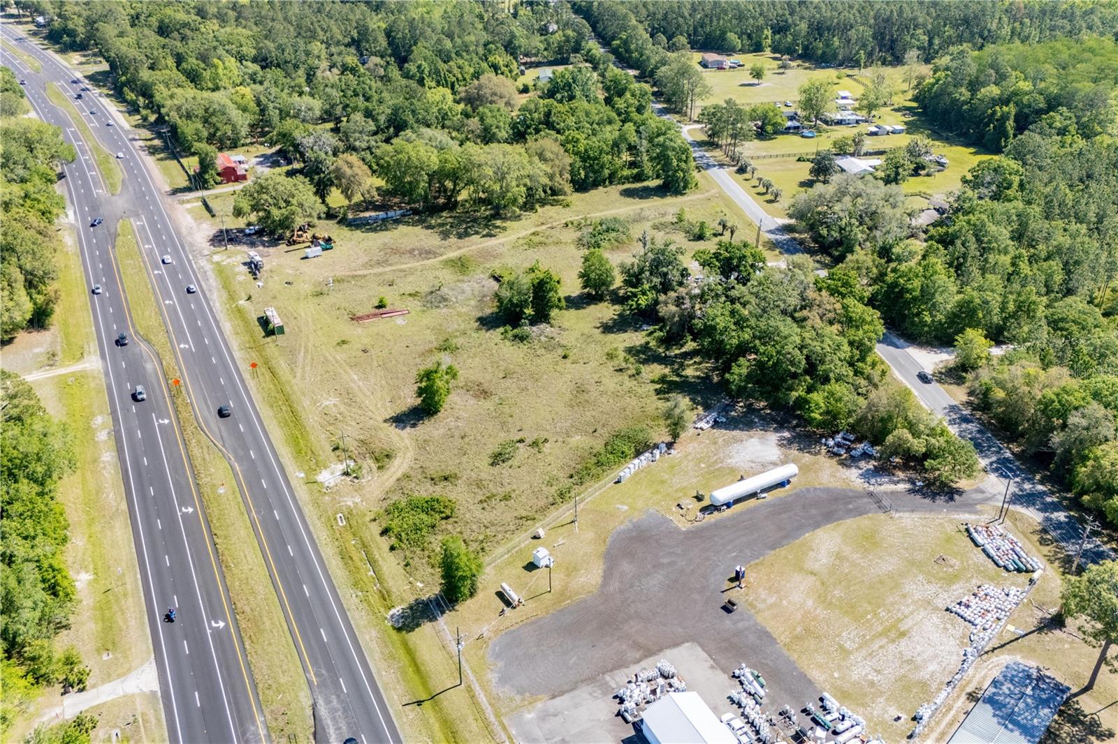 9627 Us Highway 301 Hwy N Property Photo 2