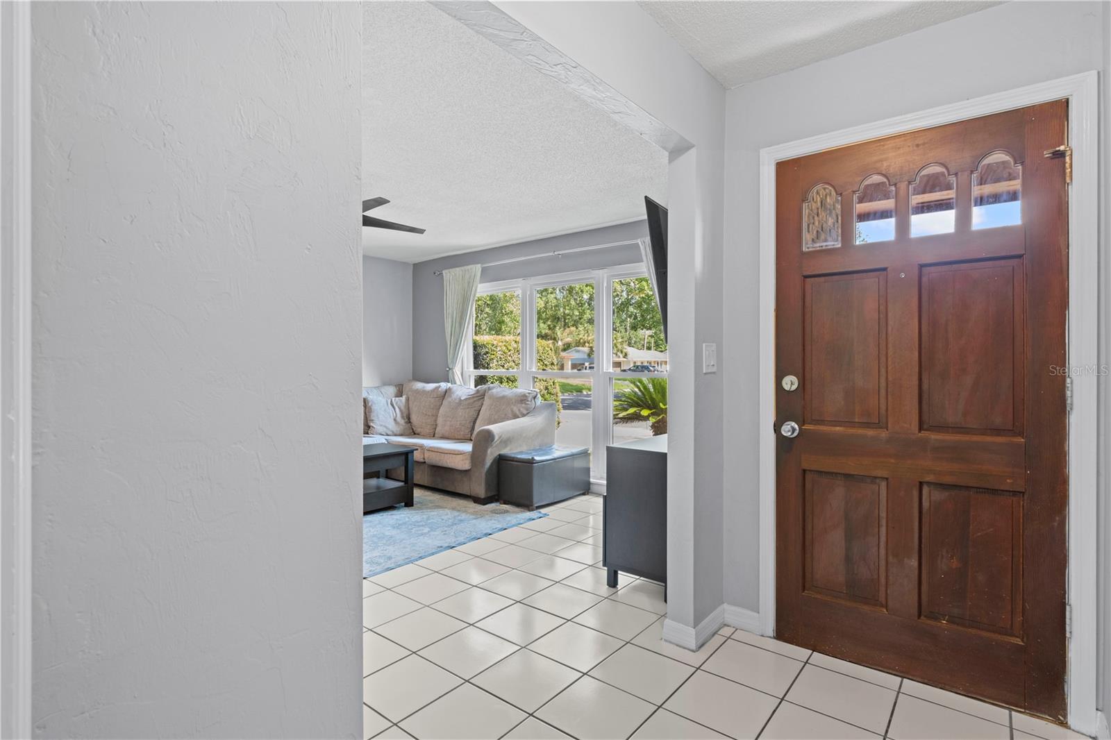 2819 Nw 55th Blvd Property Photo 3