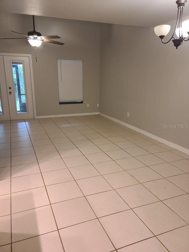 900 Sw 62nd Blvd #b 8 Property Photo 4